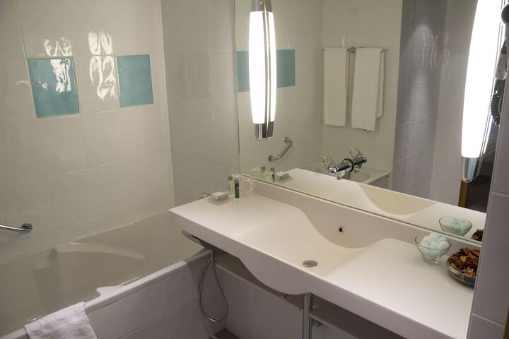 Clean Restrooms