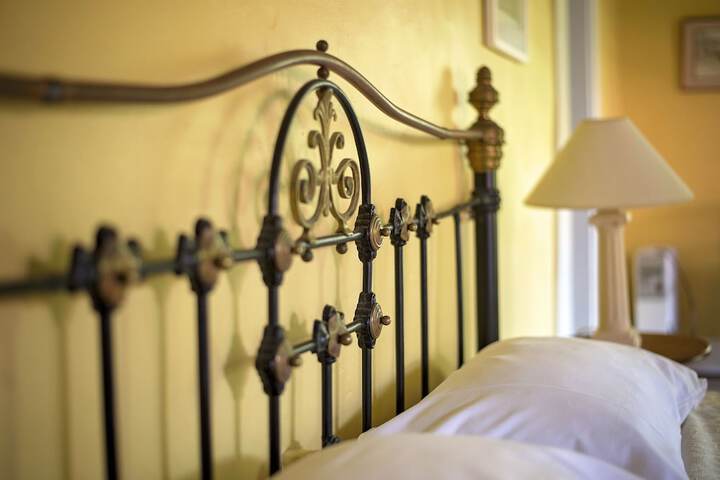 Room 10 of 56