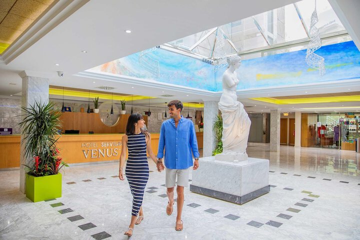 Lobby Entry
