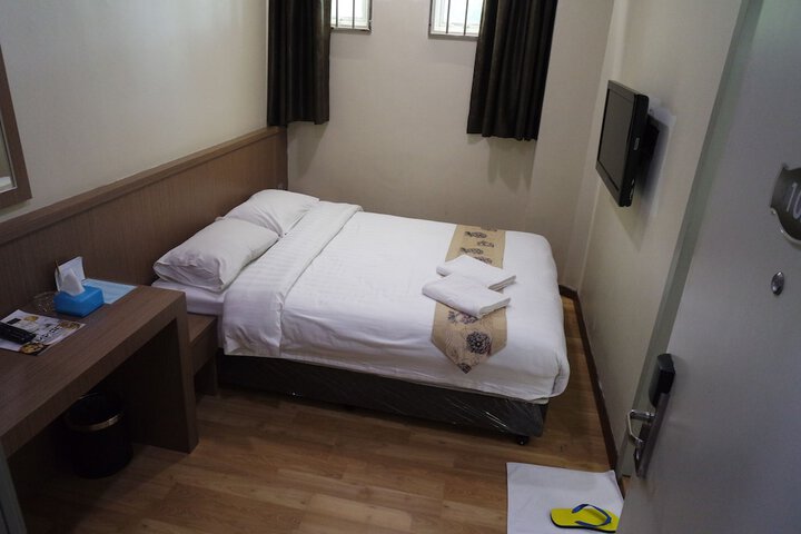 Room 7 of 23