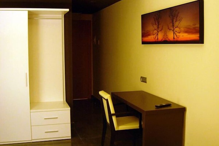 Room 21 of 45