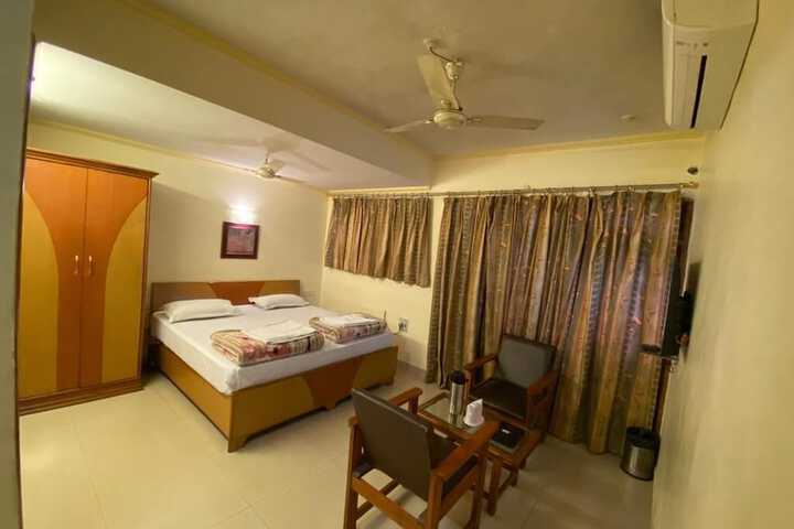 Room 7 of 47