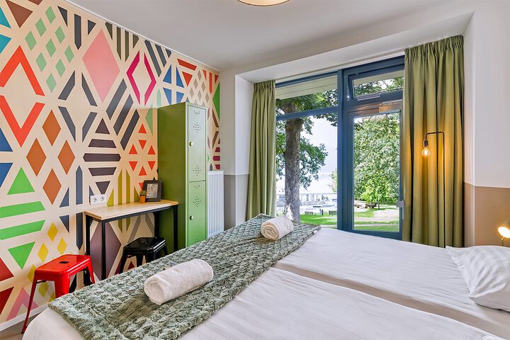 Room 20 of 49