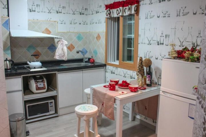 Room 45 of 72