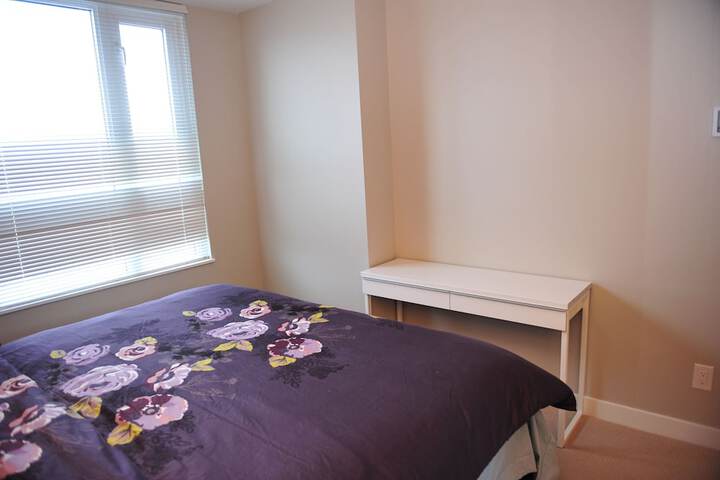Room 7 of 19
