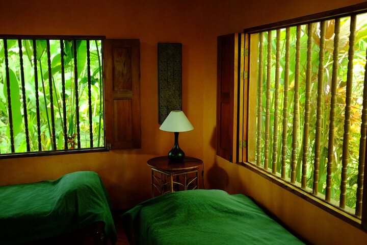 Room 11 of 66