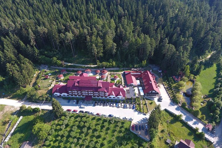 Hotel 82 of 84