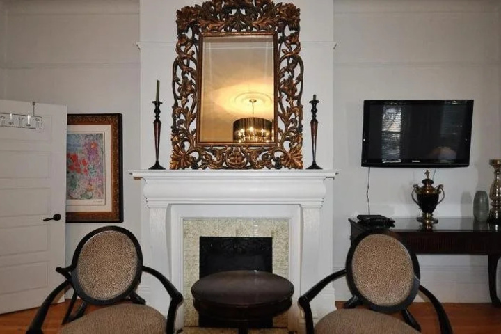 Bannerman Park Suites