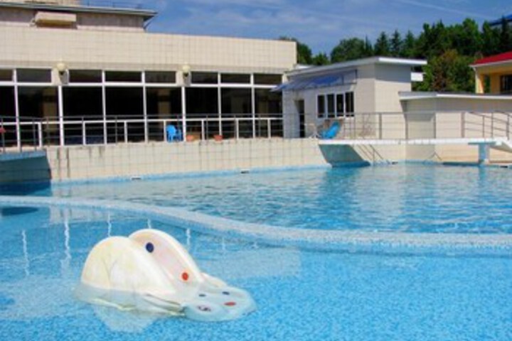 Pool 31 of 61