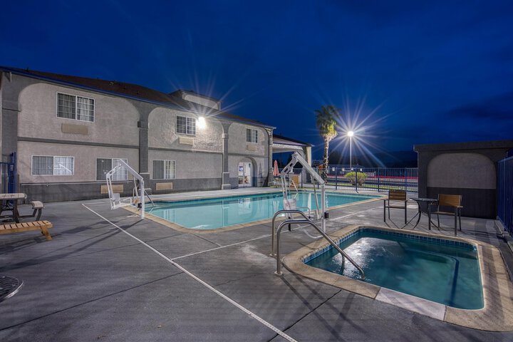 Pool 29 of 34