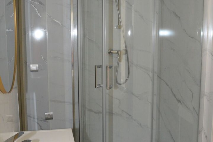 Clean Restrooms