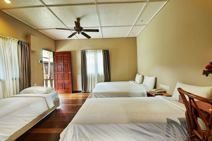 Room 26 of 137