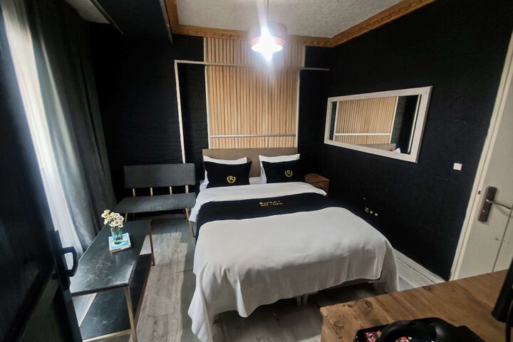 Room 29 of 71