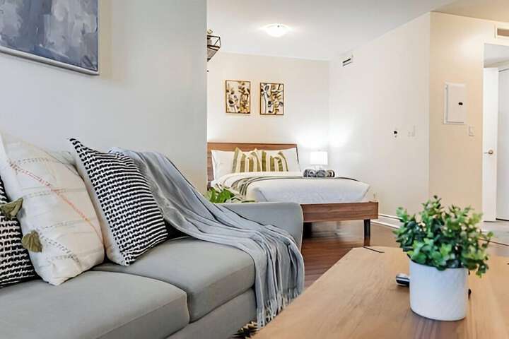 Room 239 of 319