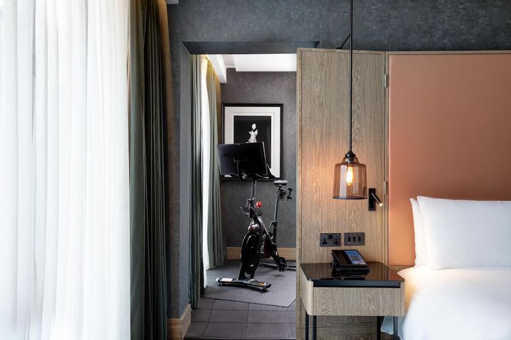 Room 63 of 127