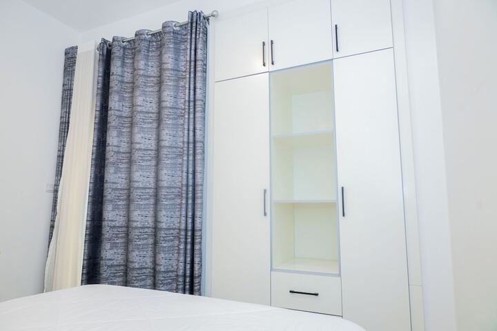 Room 15 of 26