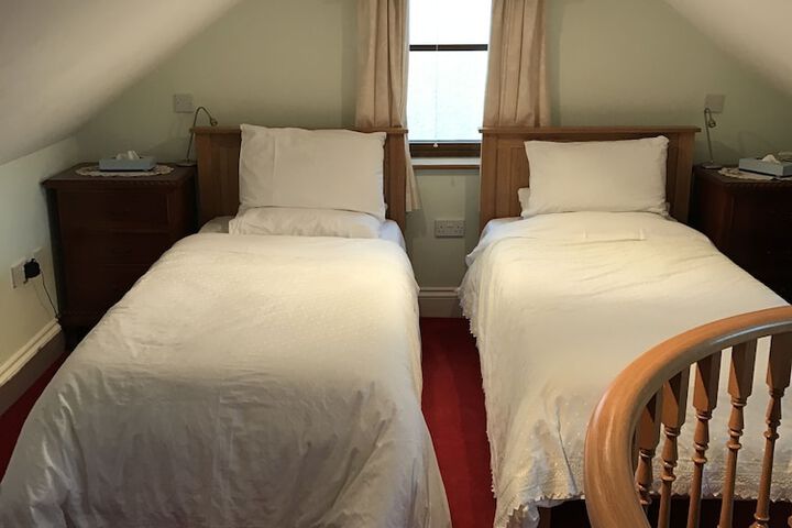 Room 25 of 114
