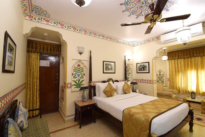 Room 54 of 126