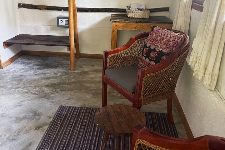 Room 37 of 172