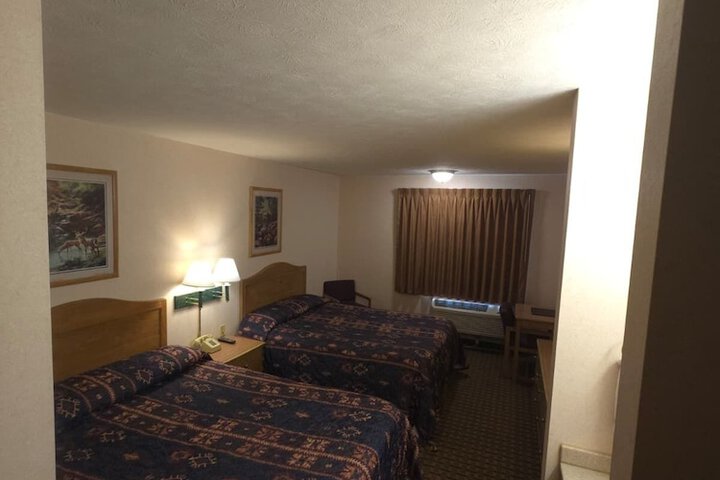 Room 19 of 35