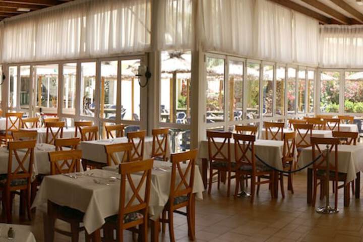 Restaurants