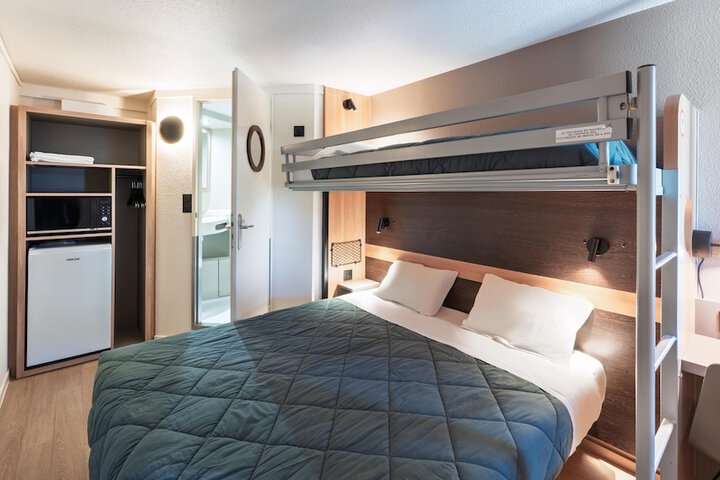 Room 20 of 50