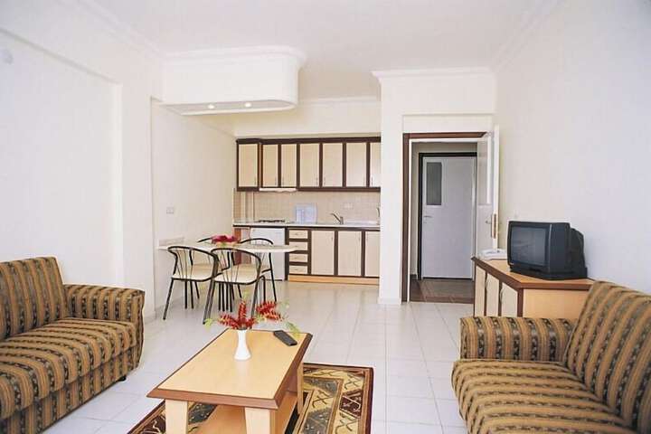 Room 10 of 75
