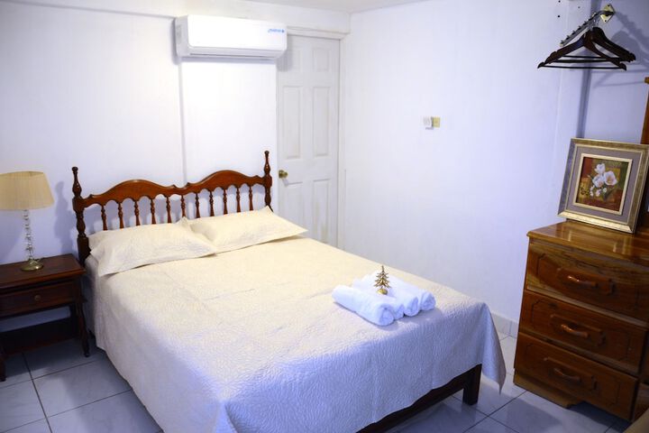 Room 5 of 29