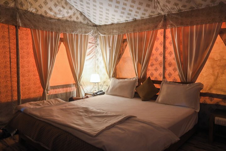 Room 6 of 39