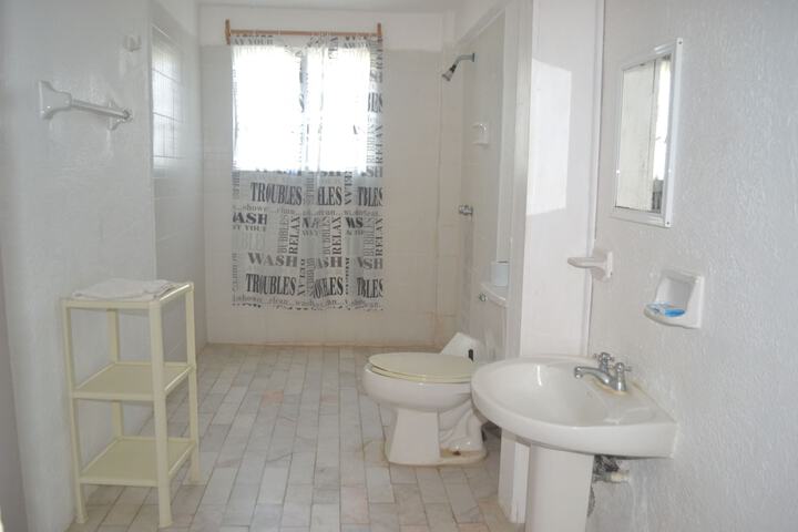 Room 20 of 23