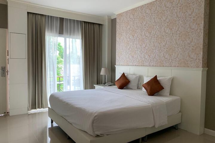 Room 17 of 41