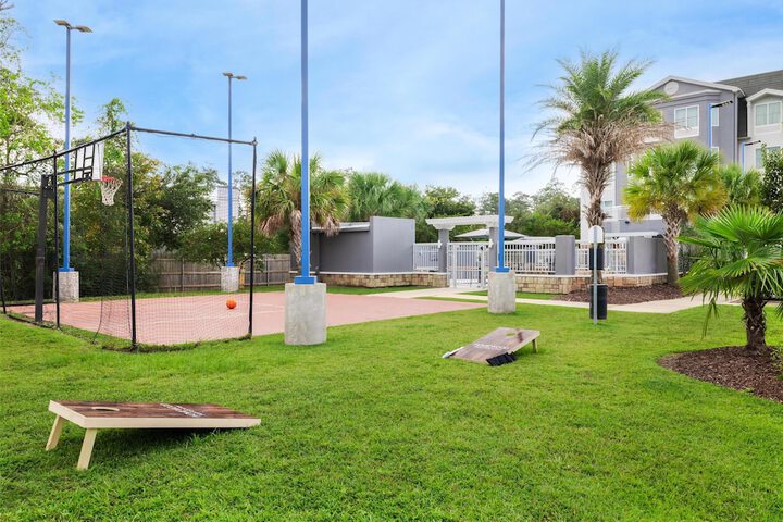 Sport court
