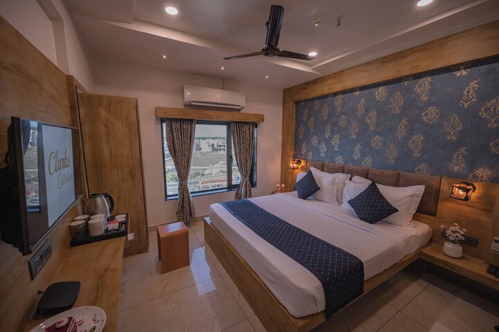 Room 21 of 65