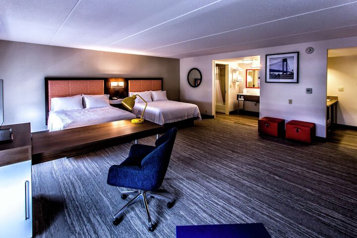 Room 25 of 45