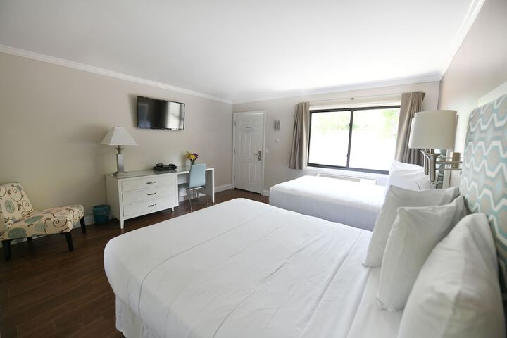 Room 18 of 168