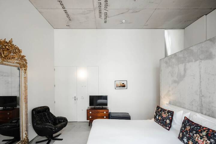 Room 26 of 55