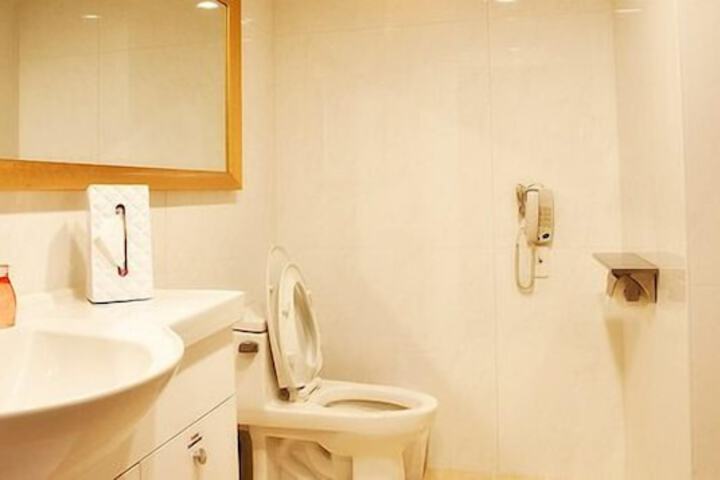 Clean Restrooms