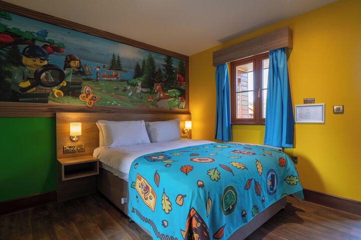 Room 42 of 83