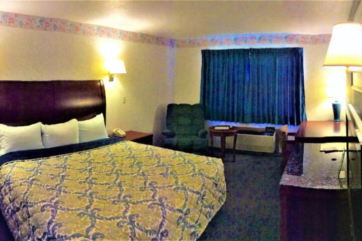 2 Double Beds (7 of 12)
