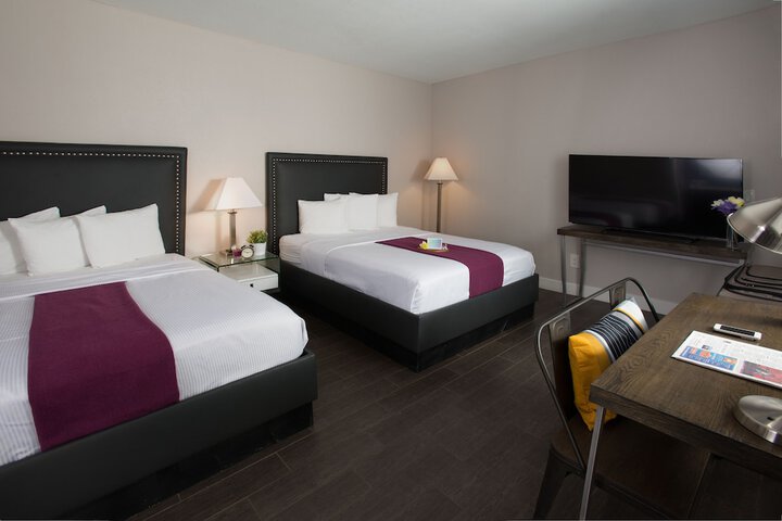 Room 4 of 41
