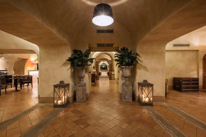 Hotel Interior 2 of 57