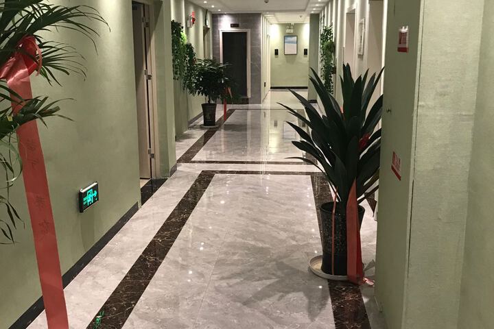Hotel Interior 4 of 8