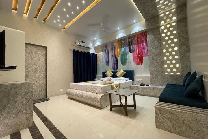 Room 20 of 23
