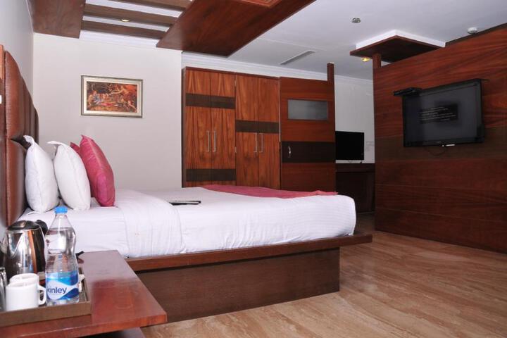 Suite Room