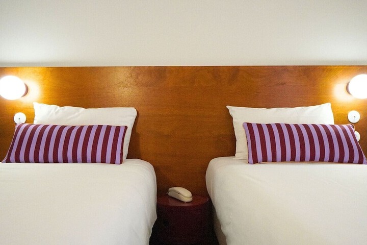 Room 60 of 119
