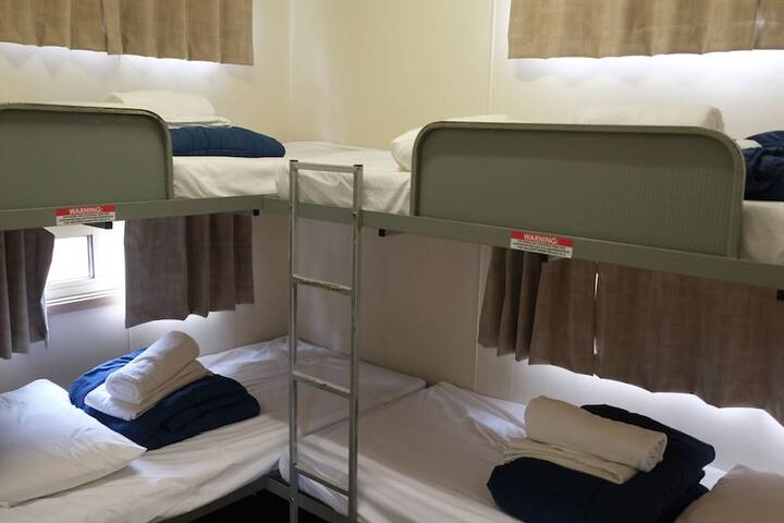Room 9 of 152