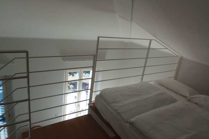 Room 20 of 64