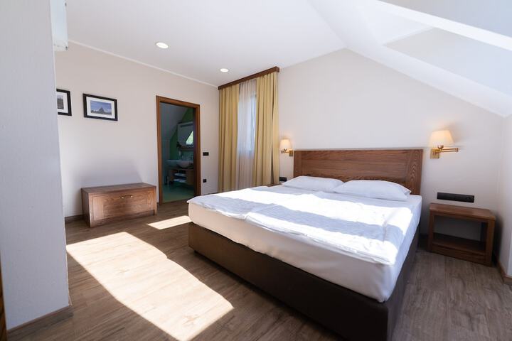 Room 29 of 138