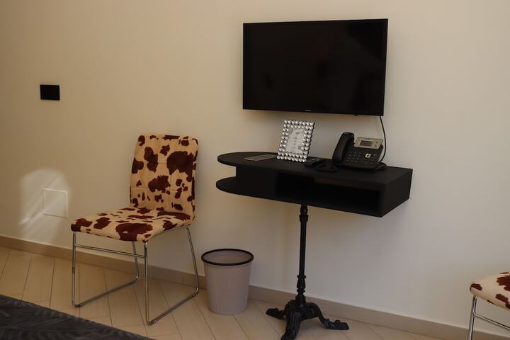 Room 4 of 54