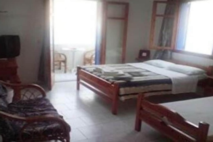 Room 6 of 22